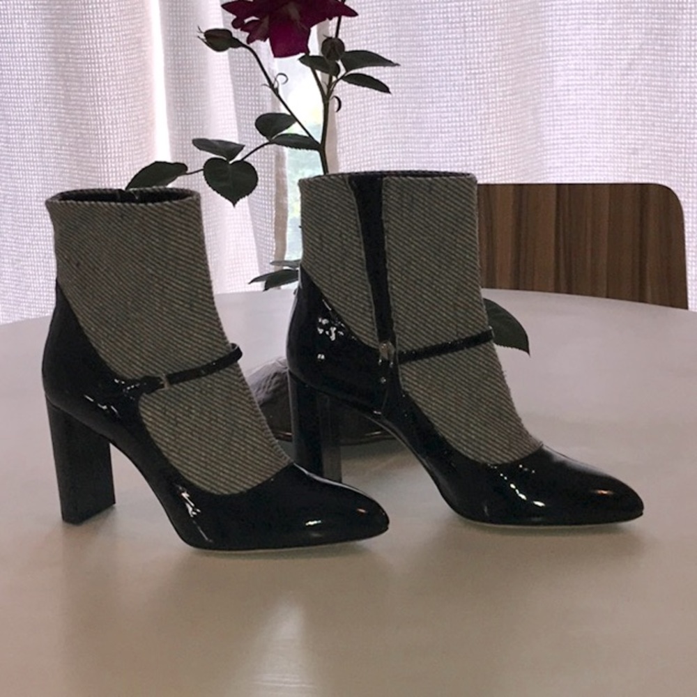 Black and white patent leather bootie - Picture 8 of 8